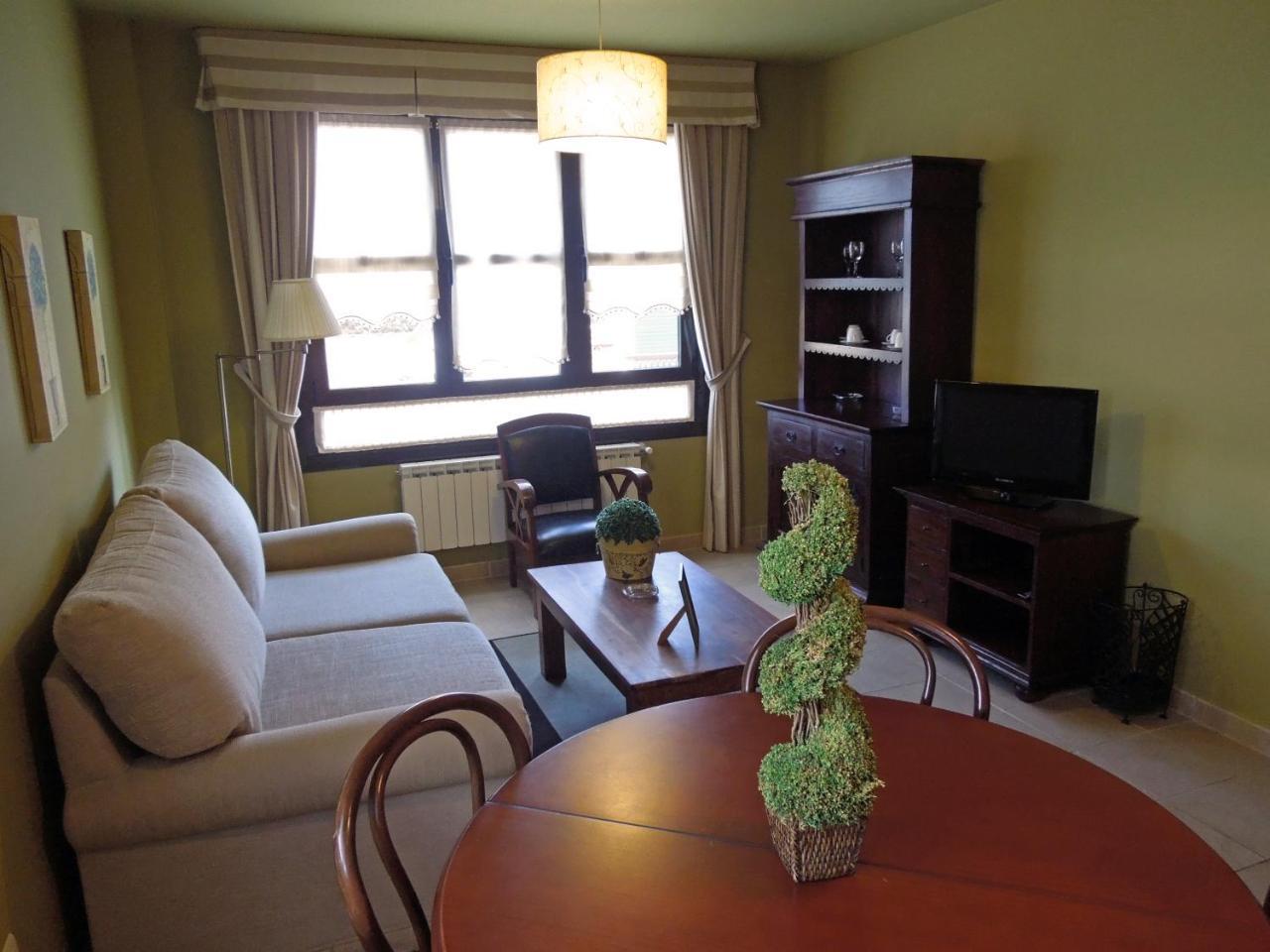Apartamentos La Marina 리바데세야 외부 사진